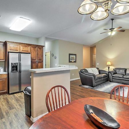 Branson Home With Deck Walk To The Strip And Creek! Екстериор снимка