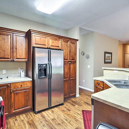 Branson Home With Deck Walk To The Strip And Creek! Екстериор снимка