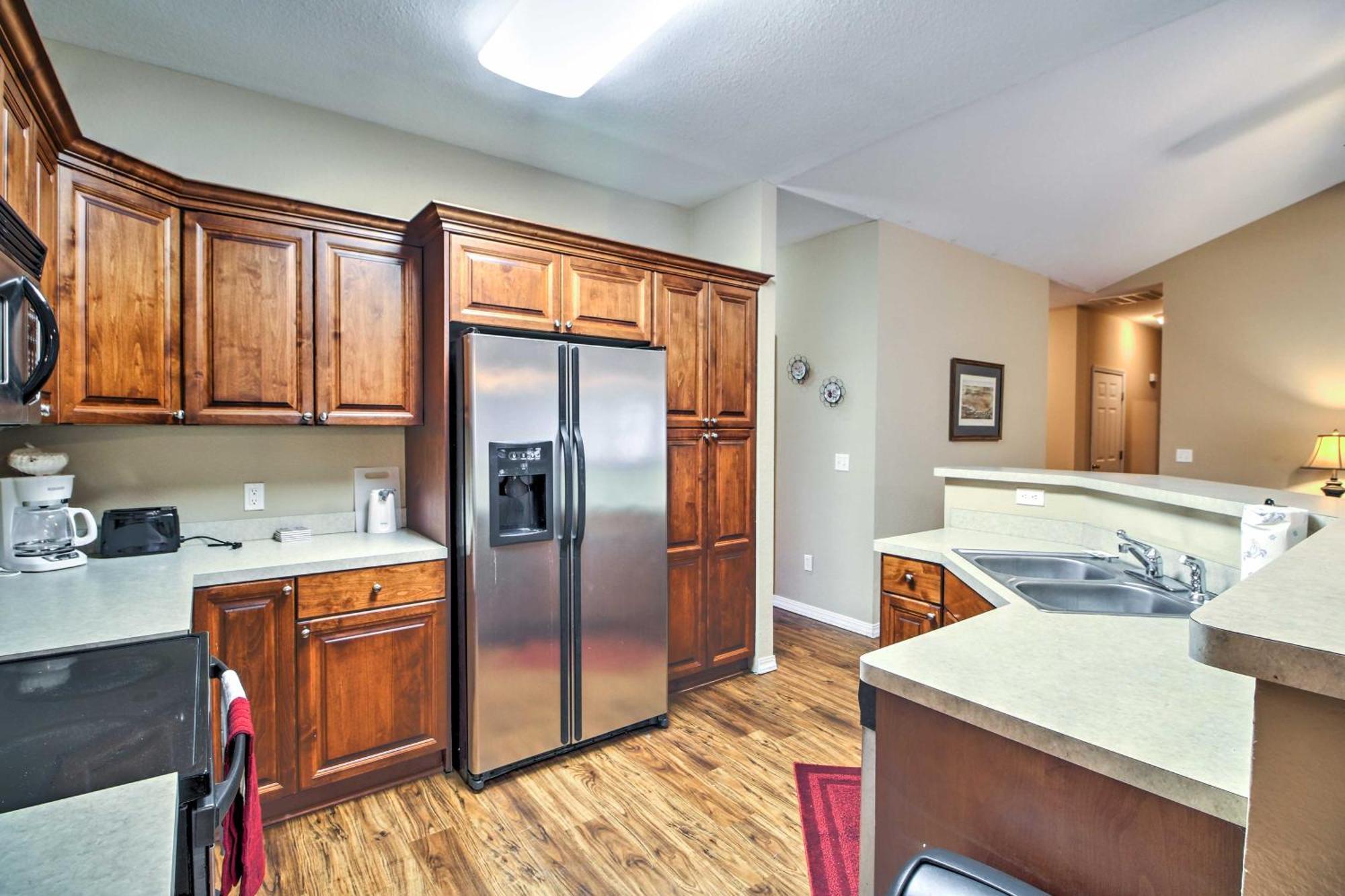 Branson Home With Deck Walk To The Strip And Creek! Екстериор снимка