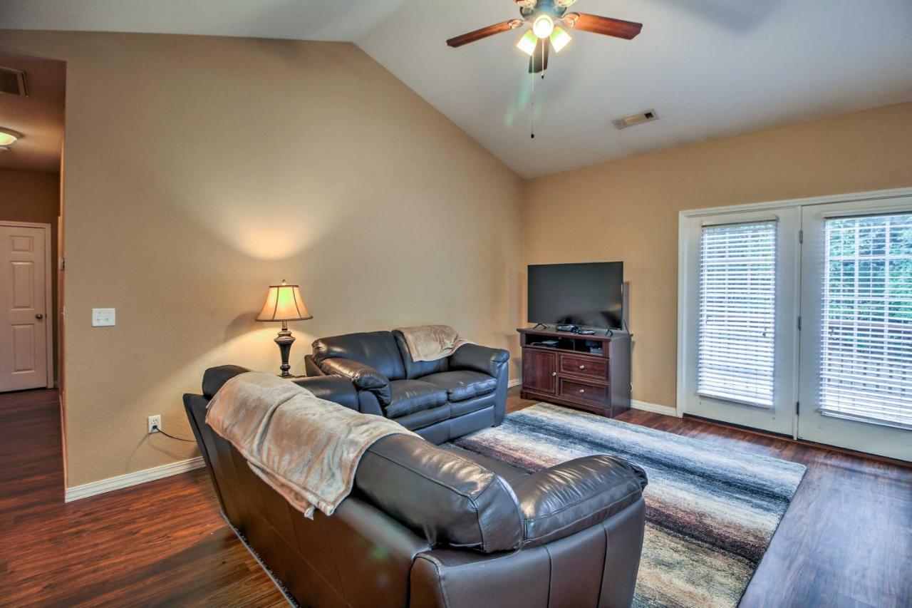 Branson Home With Deck Walk To The Strip And Creek! Екстериор снимка