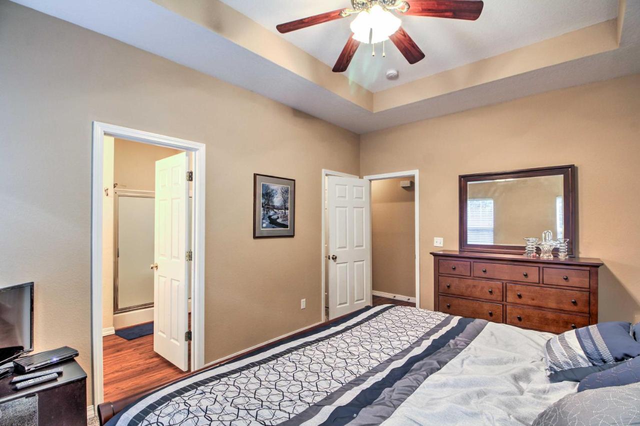 Branson Home With Deck Walk To The Strip And Creek! Екстериор снимка