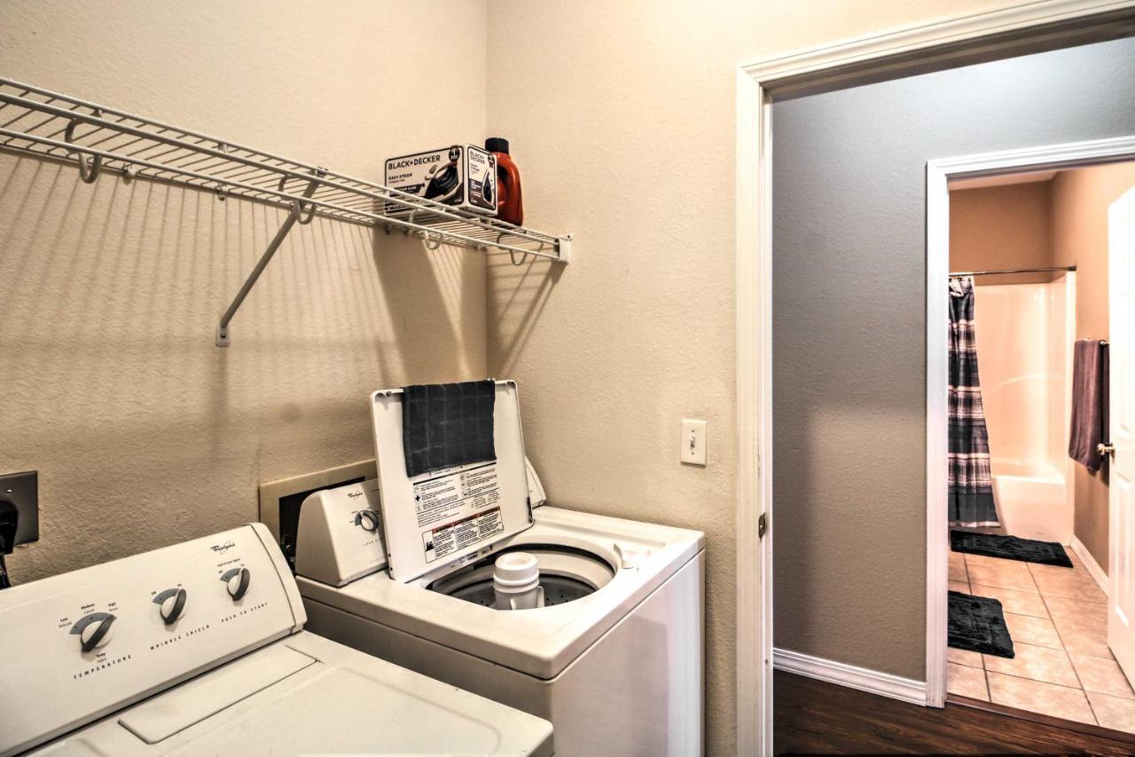 Branson Home With Deck Walk To The Strip And Creek! Екстериор снимка